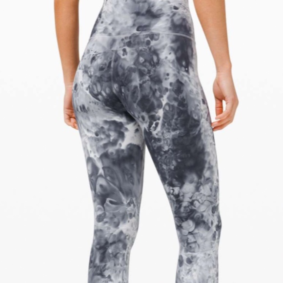 Lululemon Wunder Under Marble Dye High Rise Crop 21" Marble Dye Size 8